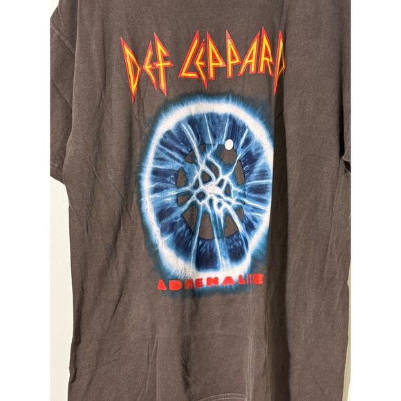 Def Leppard · Large · Adrenalize Graphic Tee · 100% Cotton · Album Art - Picture 4 of 5